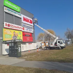 Read more about the article Montaż reklam Wrocław