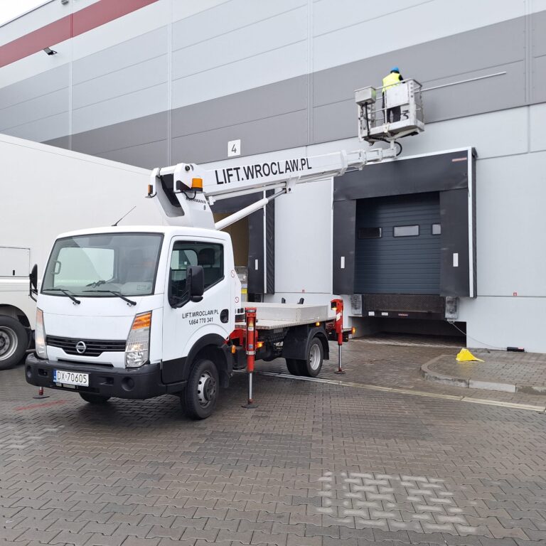 Read more about the article Podnośnik koszowy do 3,5t DMC